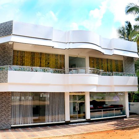 Mugal Beach Resort Alappuzha Buitenkant foto